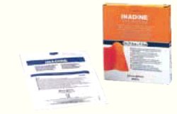 MEDICAZIONE NON ADERENTE ALLO IODIO-POVIDONE INADINE MISURA 9,5X9,5 10 PEZZI - maxifarmacia.it