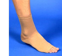 CAVIGLIERA FARMAELASTIC PICCOLA CIRCONFERENZA CAVIGLIA 19-20CM - maxifarmacia.it
