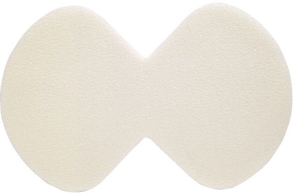 SCHIUMA DI POLIURETANO ASSORBENTE ANTIMICROBICA CON STRATO DI CONTATTO IN SILICONE MORBIDO CONFORMATA PER TALLONE MEPILEX HEEL AG 13X20CM 5 PEZZI - maxifarmacia.it