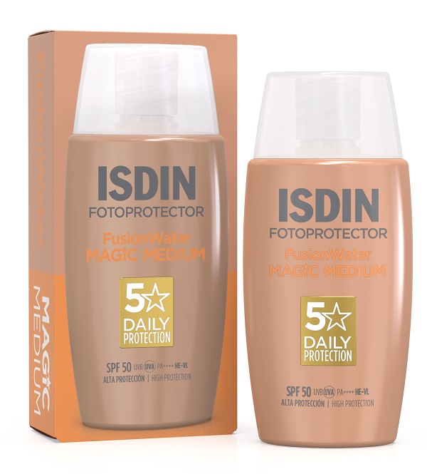 ISDIN FOTOPROTECTOR FUSION WATER MAGIC SPF50 COLOR MEDIUM 50 ML - maxifarmacia.it